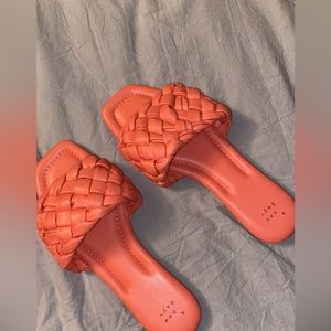 Target - Slide sandals